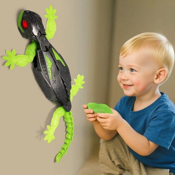 Hyper-realistic lizard robot