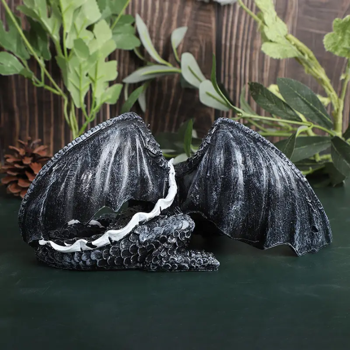 Resin Dragon Statue – Guardian of Magic and Mystery